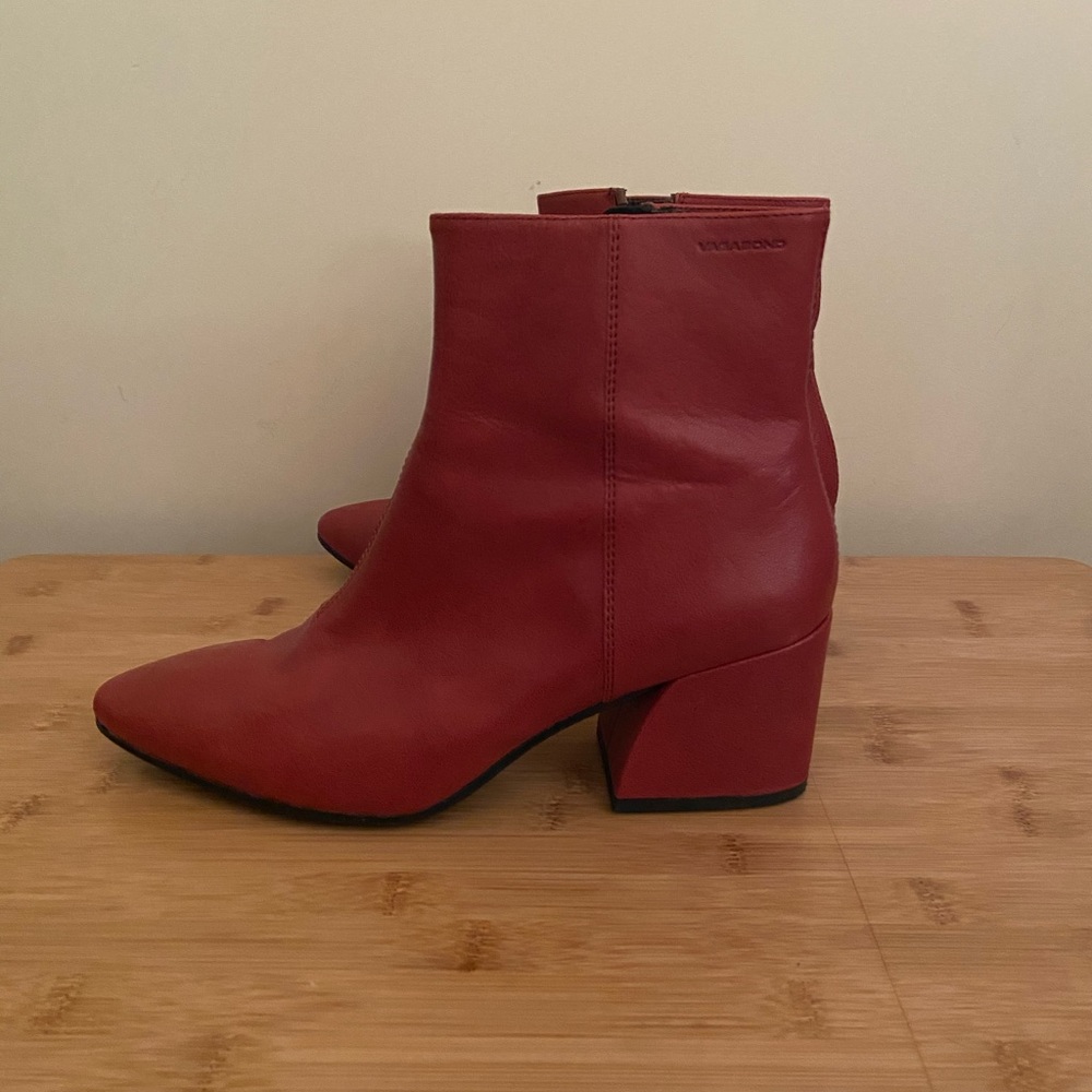 Vagabond Red Olivia Boot
